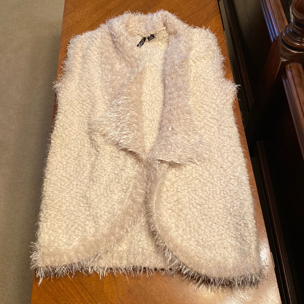 Ethyl sweater vest